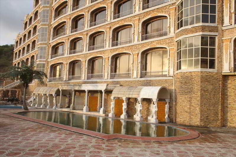 Hotel Imperial Executive, Andheri Mumbai Ngoại thất bức ảnh