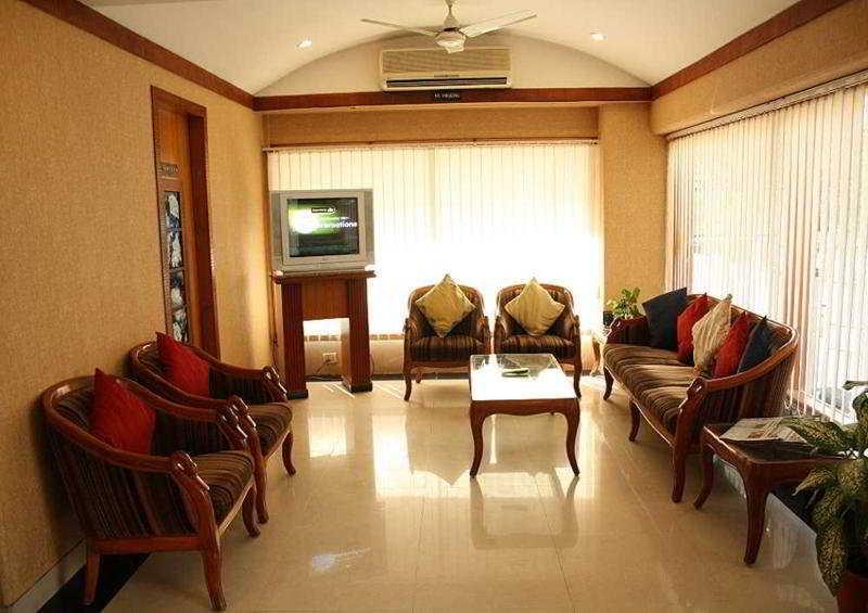 Hotel Imperial Executive, Andheri Mumbai Ngoại thất bức ảnh