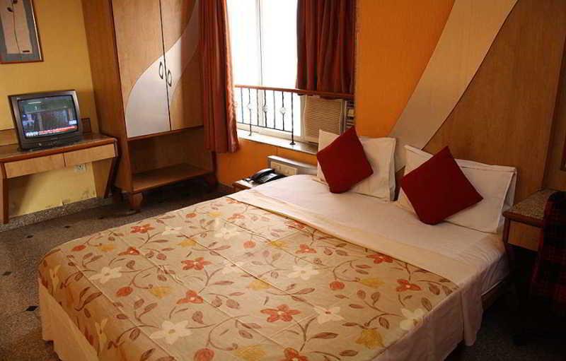 Hotel Imperial Executive, Andheri Mumbai Ngoại thất bức ảnh