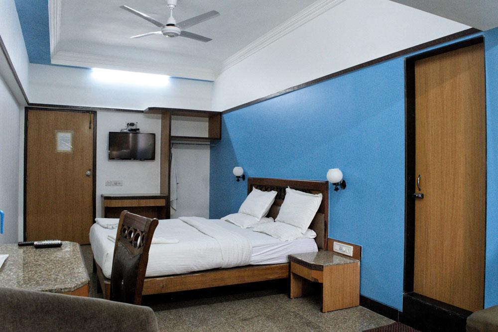 Hotel Imperial Executive, Andheri Mumbai Ngoại thất bức ảnh
