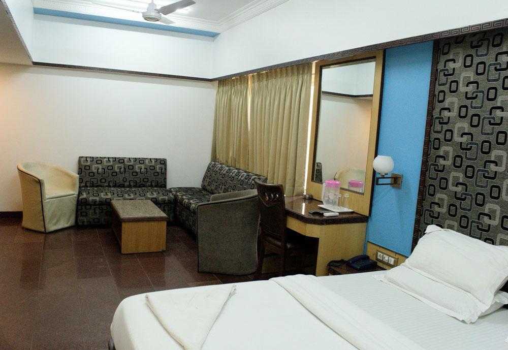 Hotel Imperial Executive, Andheri Mumbai Ngoại thất bức ảnh