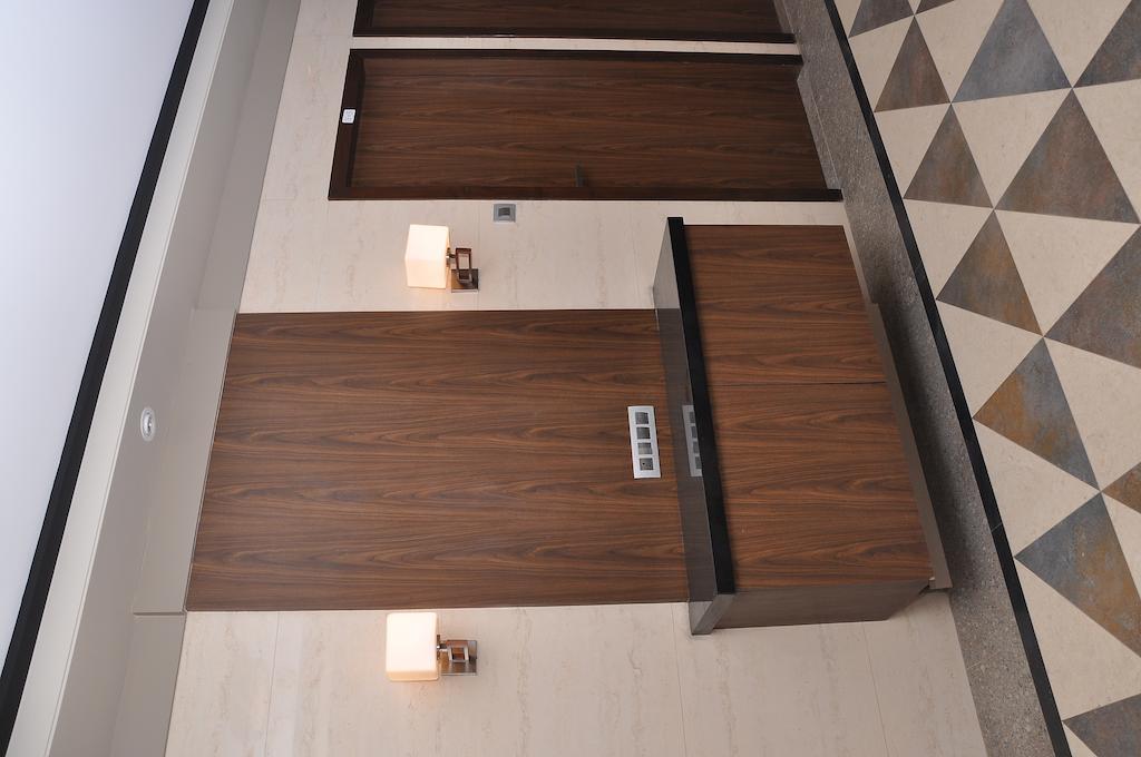 Hotel Imperial Executive, Andheri Mumbai Ngoại thất bức ảnh