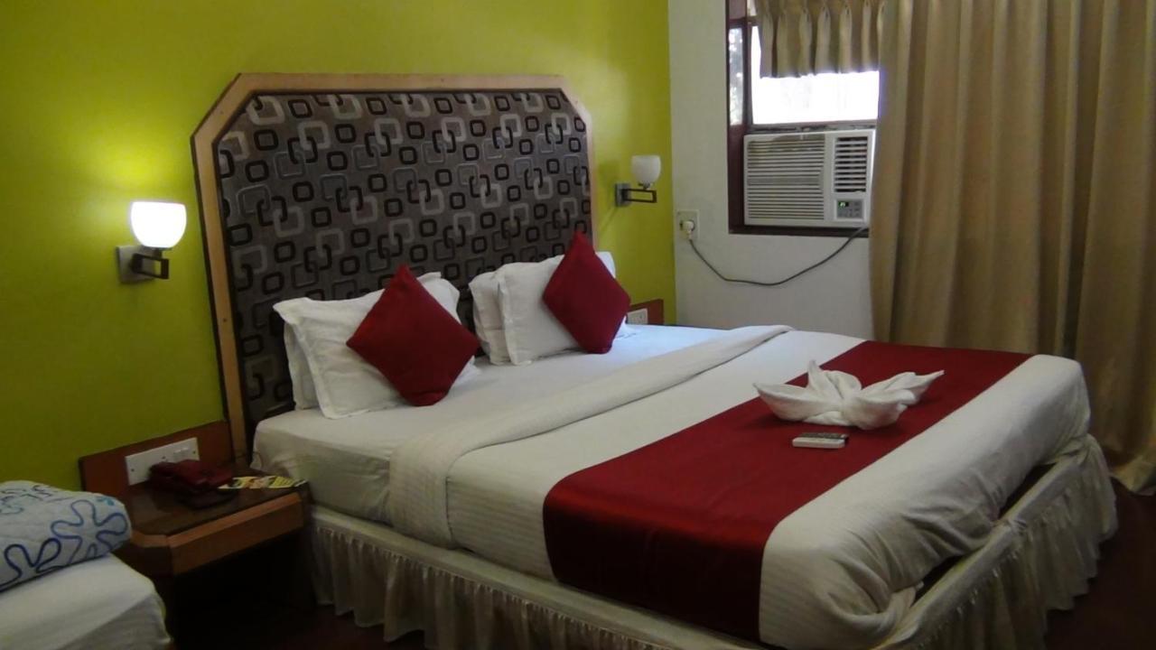 Hotel Imperial Executive, Andheri Mumbai Ngoại thất bức ảnh