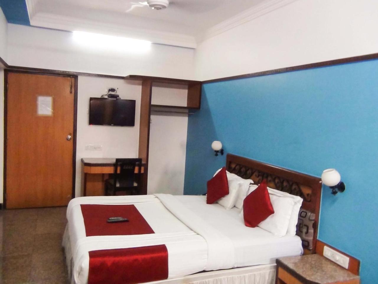 Hotel Imperial Executive, Andheri Mumbai Ngoại thất bức ảnh