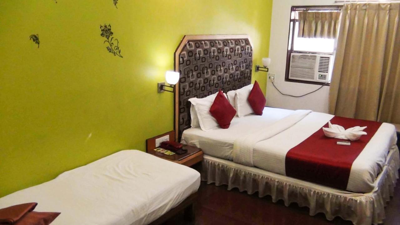 Hotel Imperial Executive, Andheri Mumbai Ngoại thất bức ảnh
